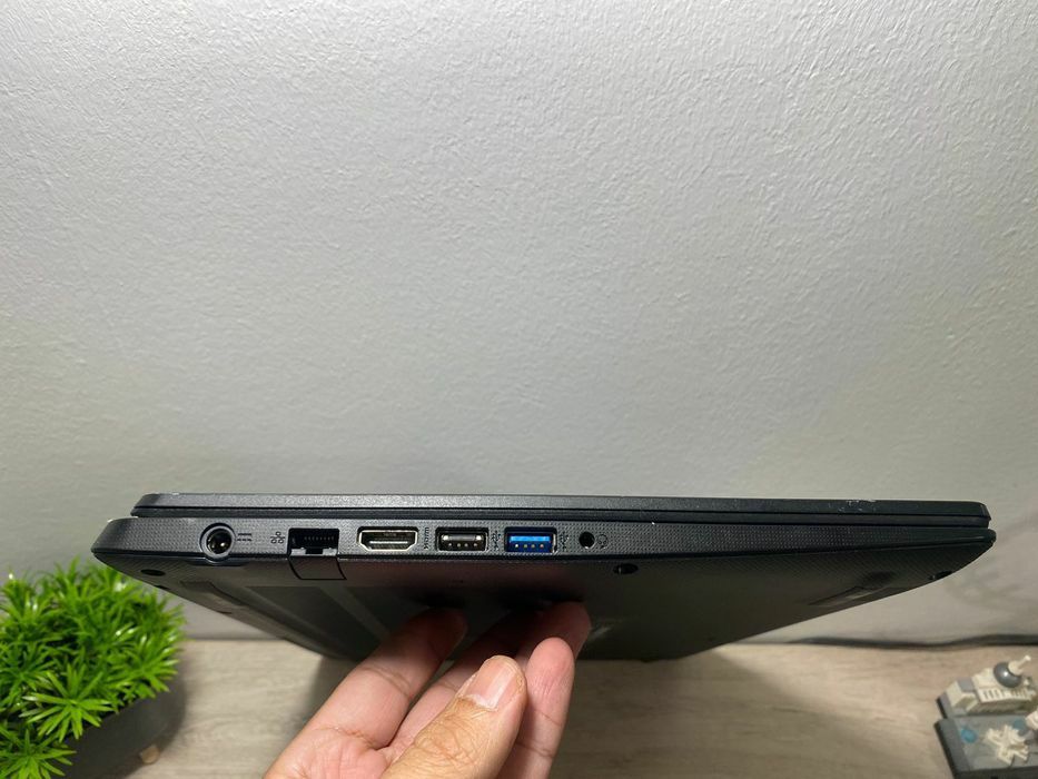Отличный Acer на FullHD/i3-10/ozu 12GB DDR4