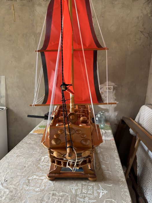 Корабль,колекционый