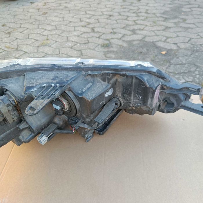 Oригинални фарове Nissan Qashqai J 11 2017-