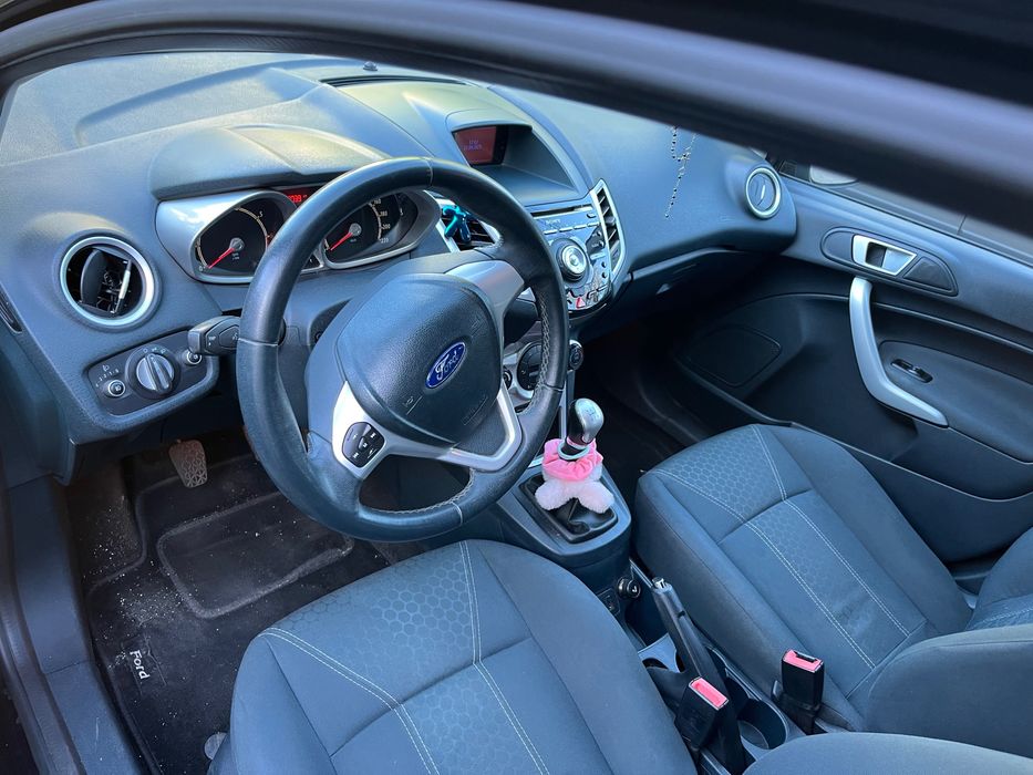 De vanzare Ford Fiesta Titanium