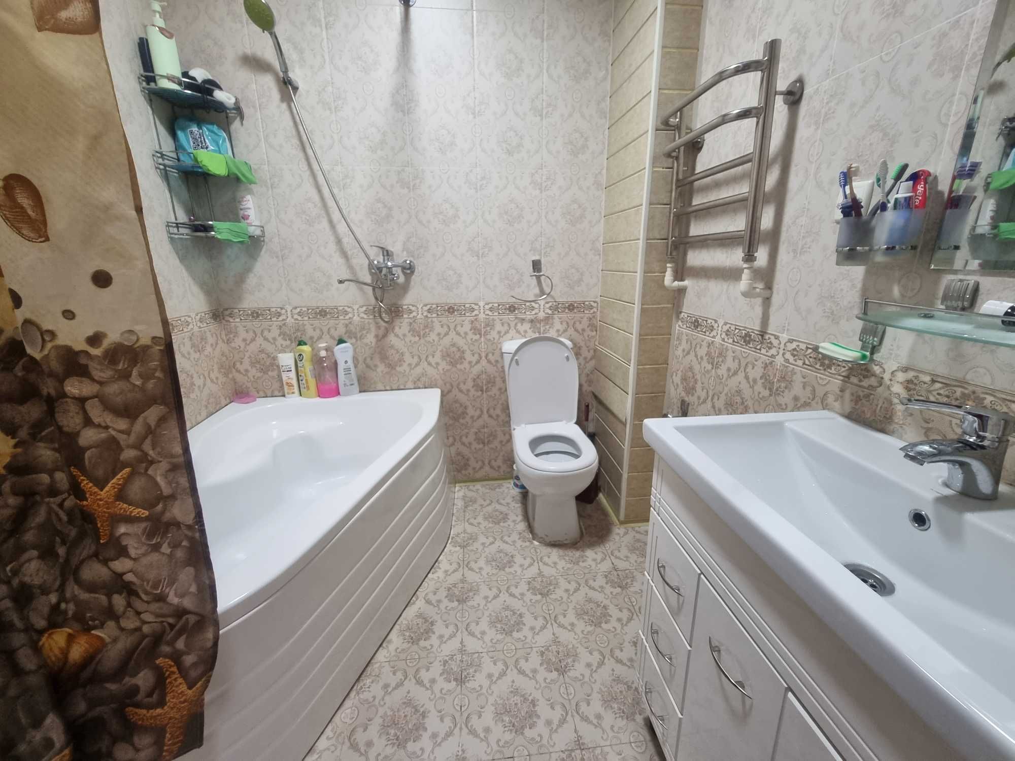 Бир хонани ижарага берамиз Сдаём одну комнату в аренду двум студенткам
