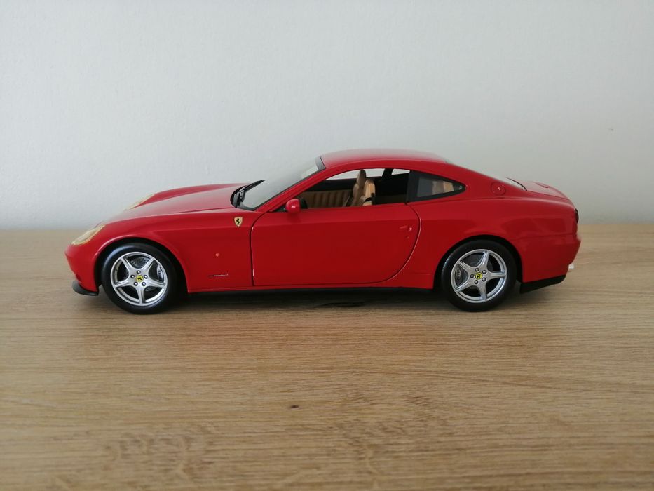 Ferrari 612, Hotwheels 1:18