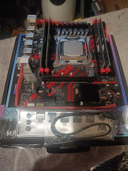 Kit PC Intel 12Core/24Threads 2.4-3.1Ghz 35Mb Cache, 64GB RAM NOU TOP