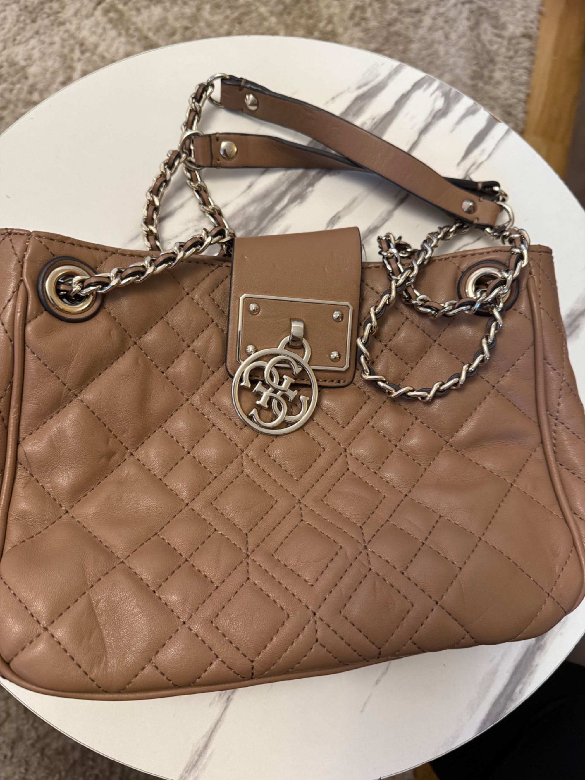 Дамски чанти Liu Jo Guess Michael Kors Love moschino и други