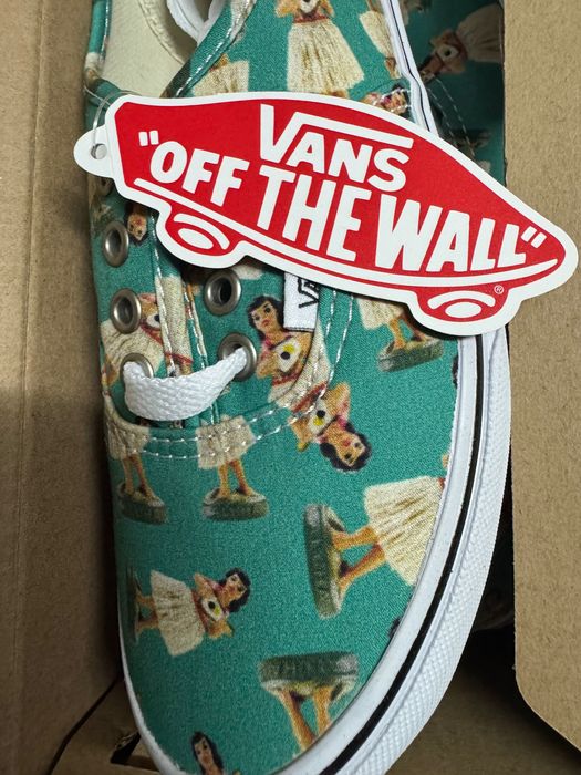 Teniși Vans ( stil Converse ) cu dansatoare ediție limitată