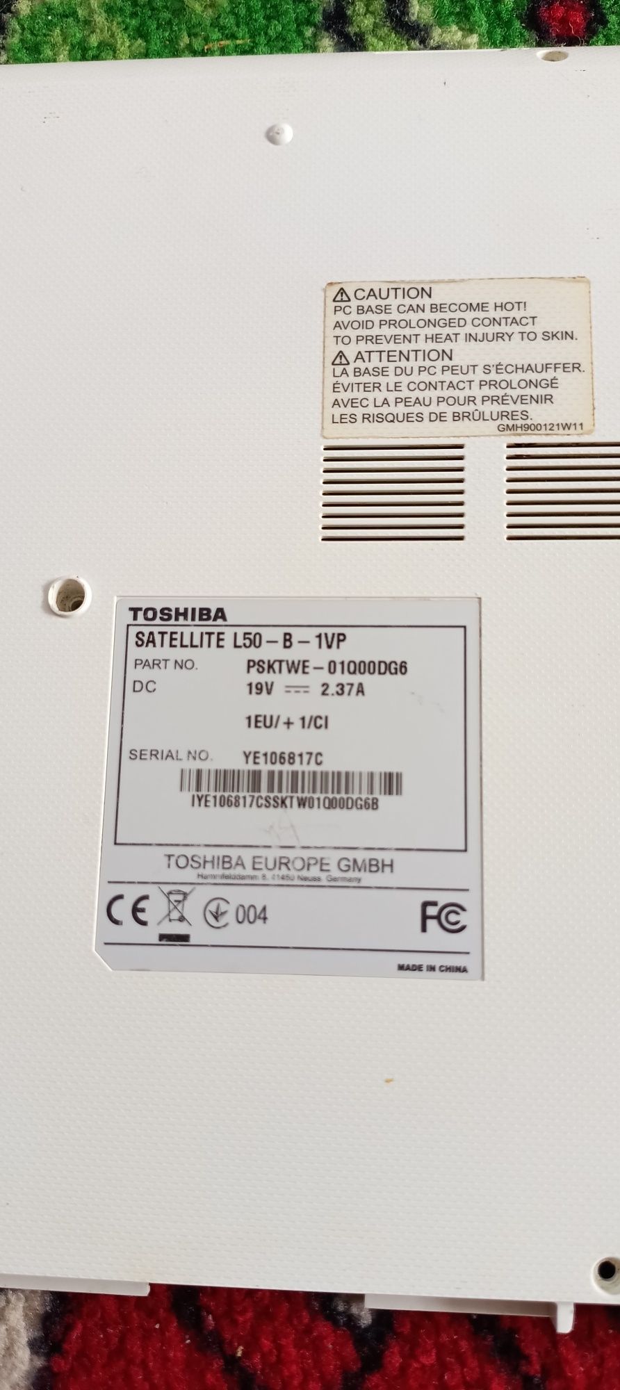 Placa de bazaFUNCTIONALAprocesor și ram4gb)pentru Toshiba Satelite L50
