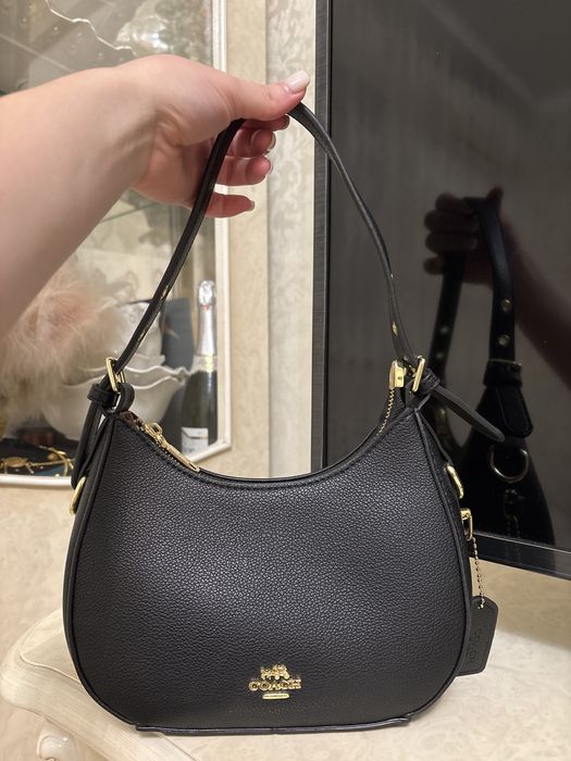 Сумка от бренда Coach
