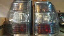 Фонарь на MITSUBISHI PAJERO 4 07-13/ Митсубиши Паджеро 4