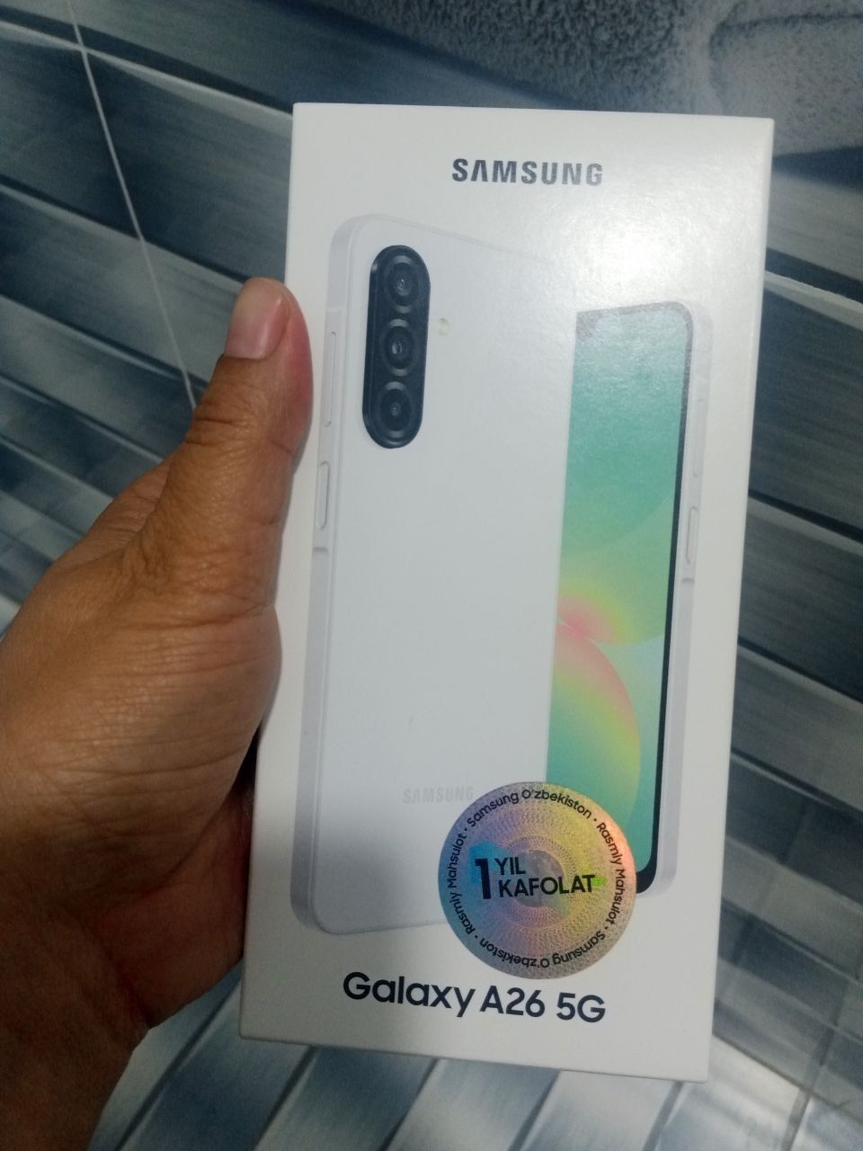 Samsung a26 5g xolati tutilmagan yengi