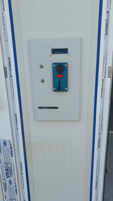 Монетник за контрол на достъп и платени услуги