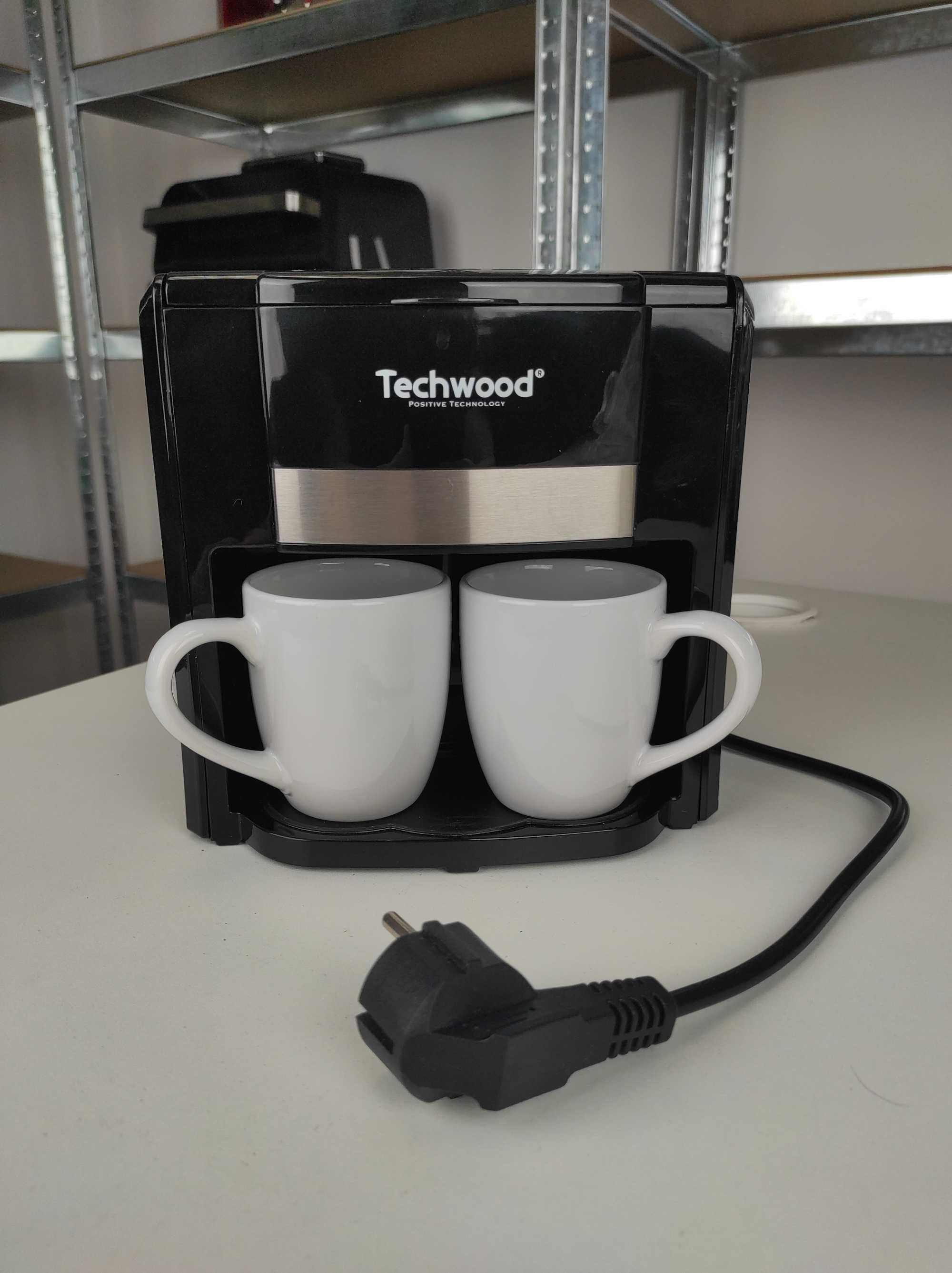 Кафемашина с две чаши Techwood TCA-206