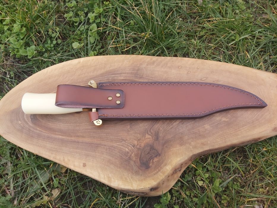 Нож Bowie "Expendables"/"Непобедимите" с кожена кания