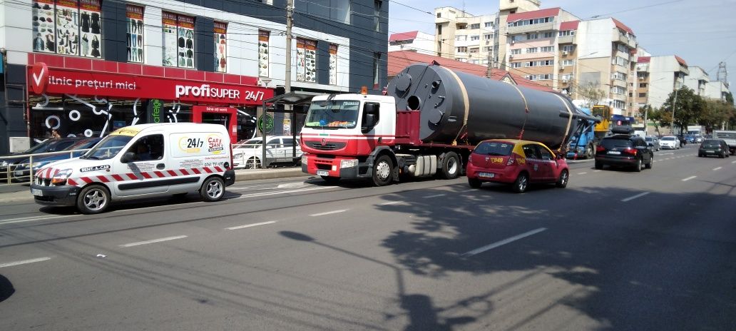 Tractari Auto-Depanari-Transport-Utilaje-Tractoare. Serviciu Macara16T