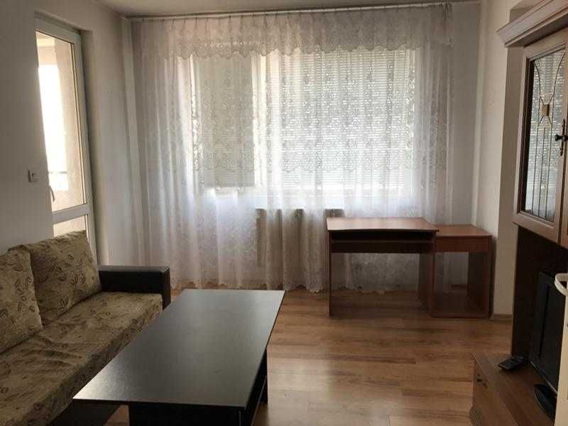 Дава се под наем Двустаен апартамент в София, Зона Б-18 - 70 кв.м за 600 € - Снимка #1