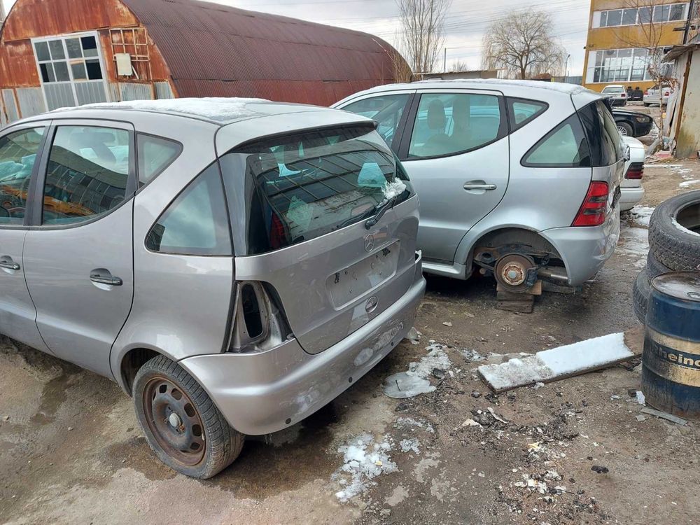 Mercedes A210 &A140 на части