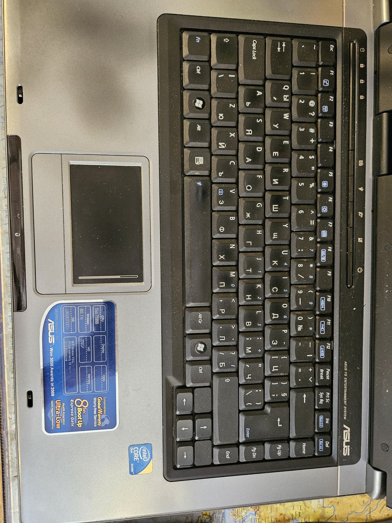 Продава Лаптоп ASUS