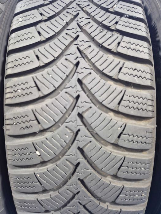 165/70/14 81T Hankook