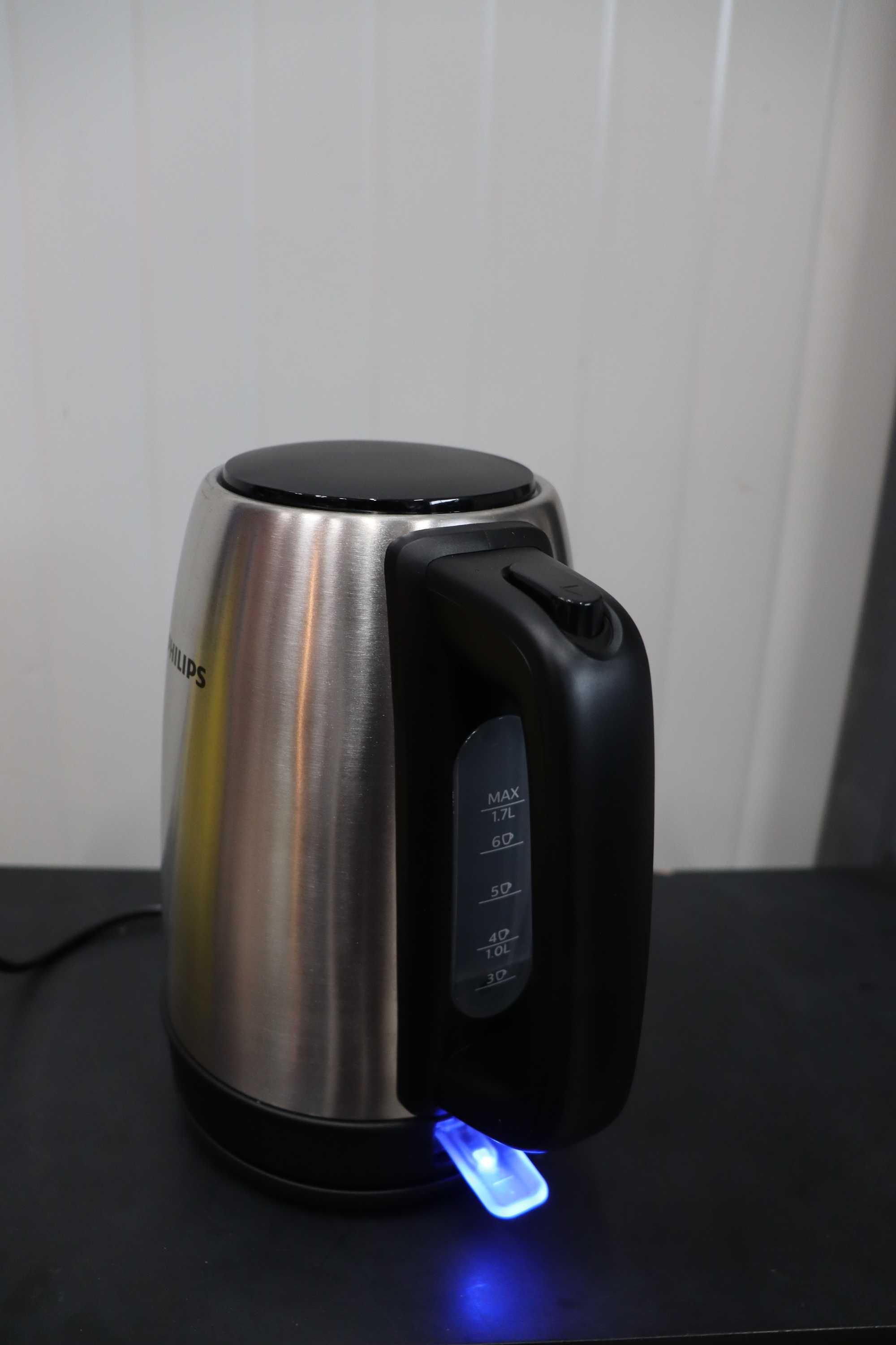Електрическа кана Philips HD9350/90, 1850W, 1.7 л