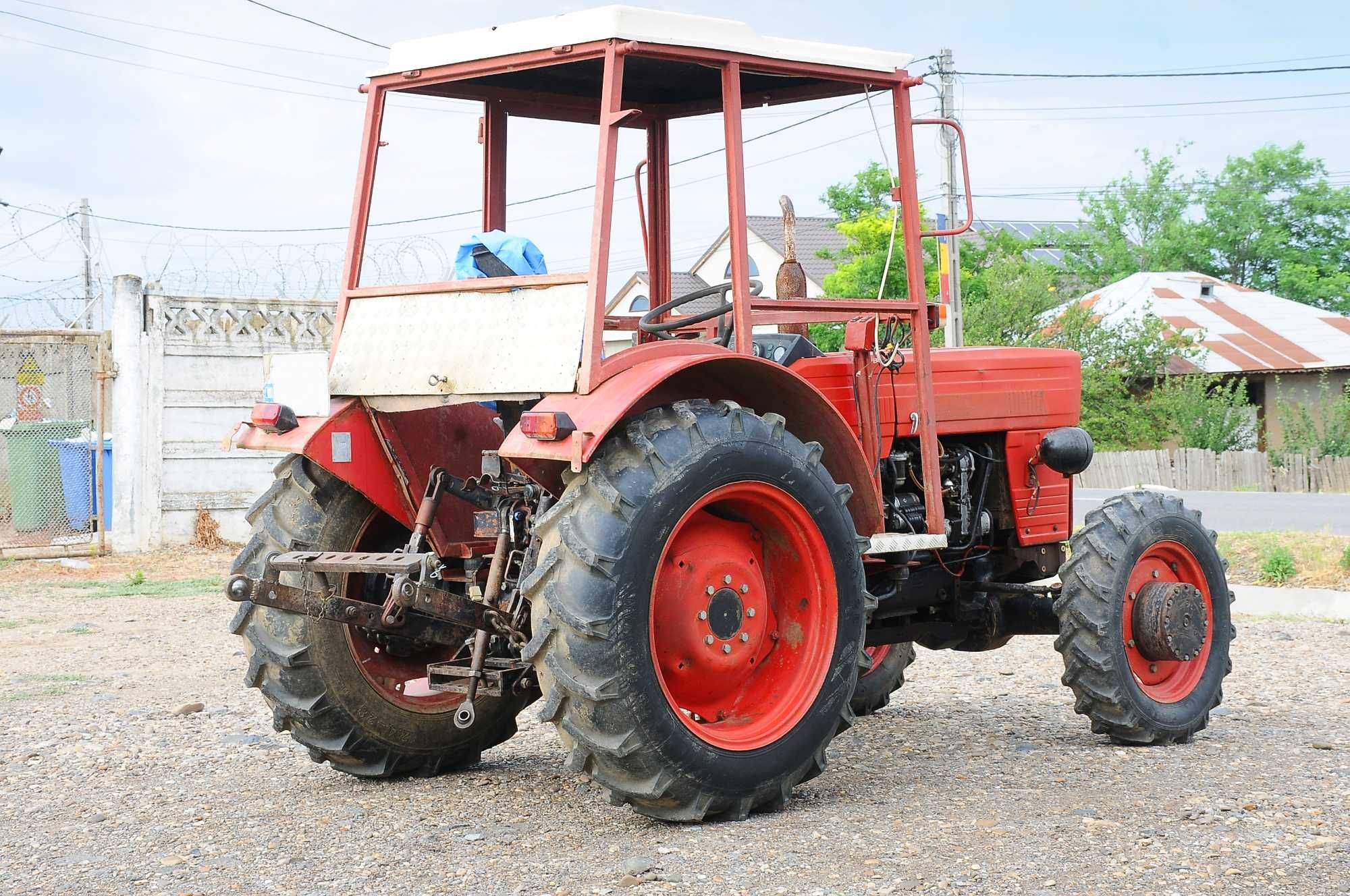 Tractor UTB Universal 445 DTC an 2001 4x4, detin carte RAR si Talon