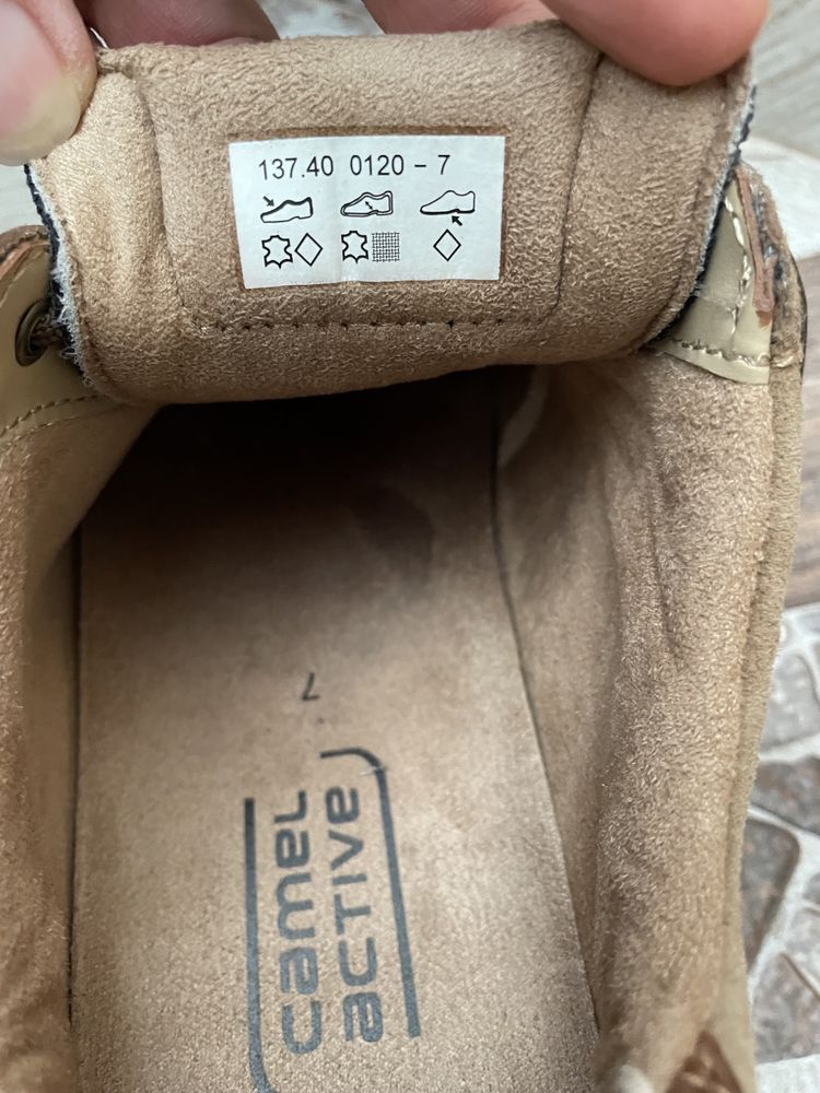 Pantofi de piele CAMEL