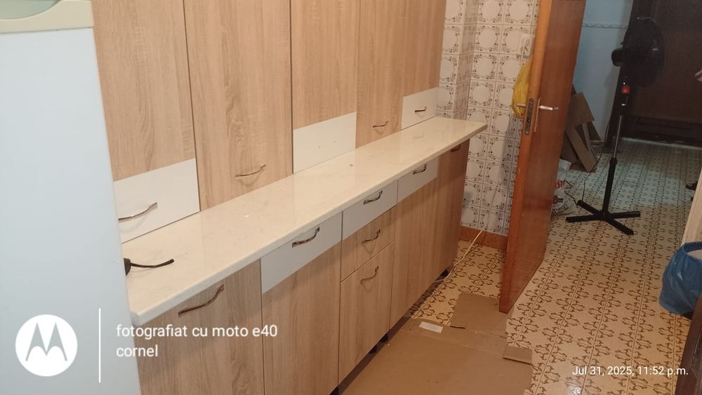 Mobila ,tâmplărie,,zugravit,instalatii sanitare electrice, montari ,de