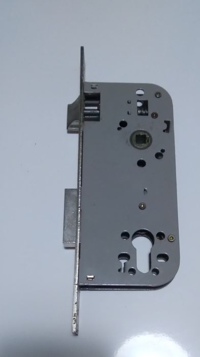 Broaste de usa intrare ap