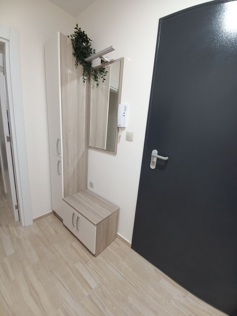 Дава се под наем Тристаен апартамент в Варна, Христо Ботев - 86 кв.м за 637.5 € - Снимка #6