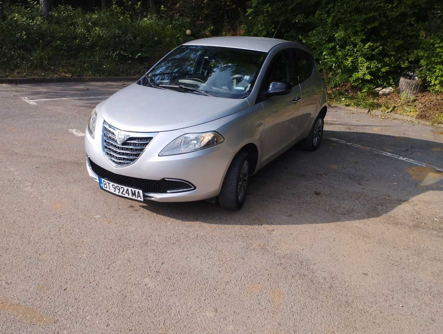Продава Lancia Ypsilon 0.9 CNG Evro5B