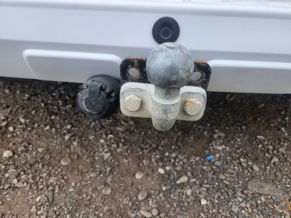 Carlig remorcare cu modul Dacia Dokker