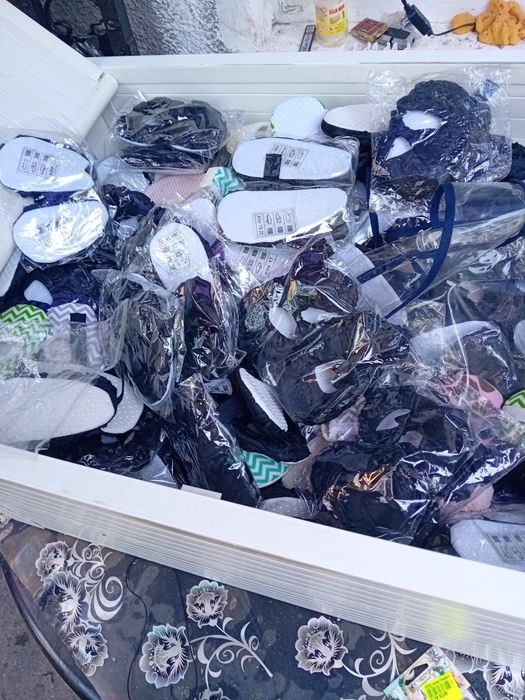 Totosei bebe noi fetite 10 Ron perechea 17 20 21 16 etc