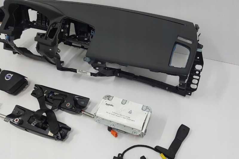 Volvo XC60 2008 / 2013 kit airbag / plansa de bord / set centuri