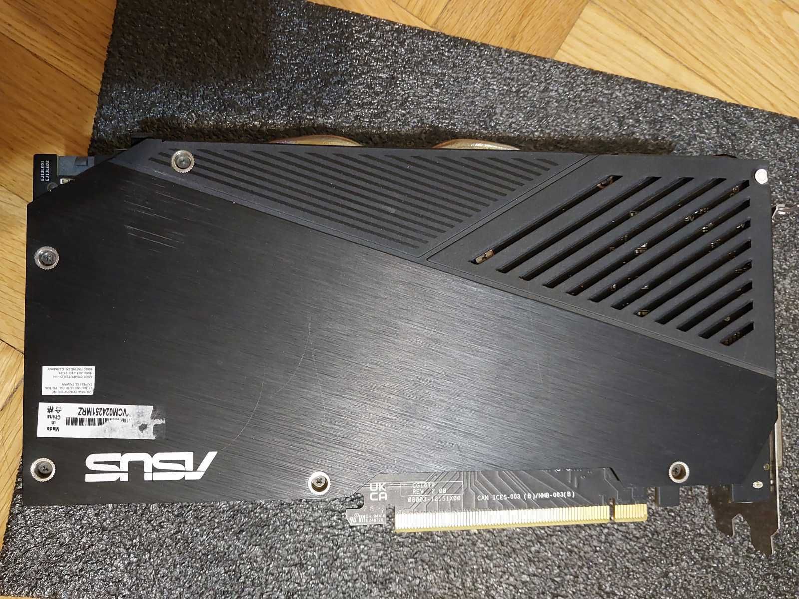 Nvidia GeForce RTX 2060 6GB - Lenovo , ASUS
