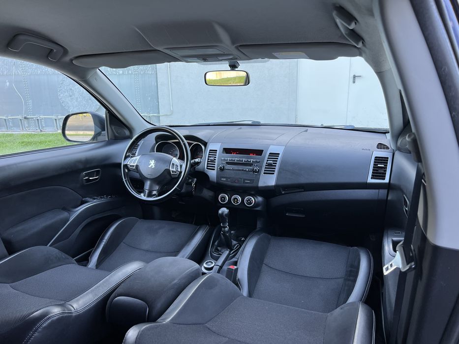 Peugeot 4007 Diesel 4x4 2010 / 7 Locuri / 160 CP