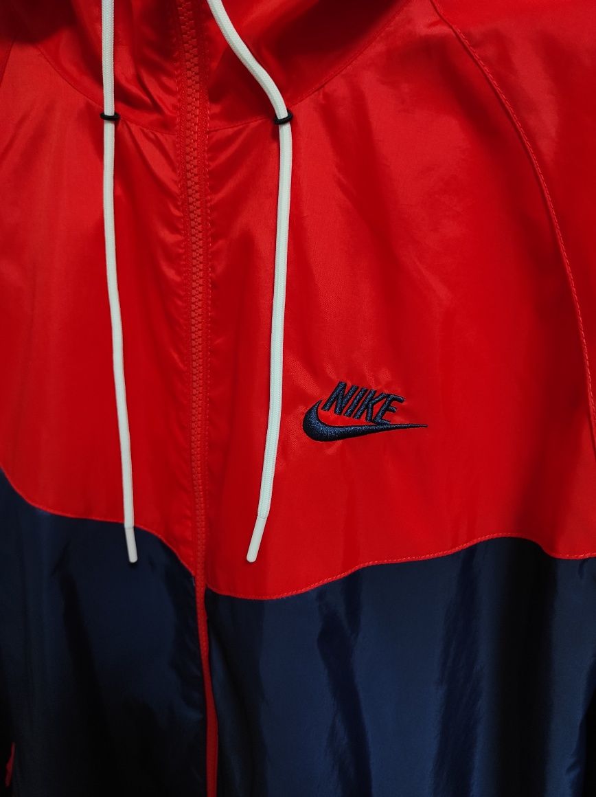 Ветровка Nike ( Оригинал)