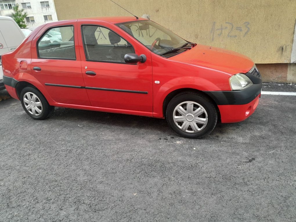 Autoturism Dacia Logan