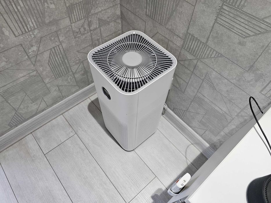 ПРОДАМ Очиститель воздуха Xiaomi Mi Air Purifier 4. Состояние ОТЛИЧНОЕ