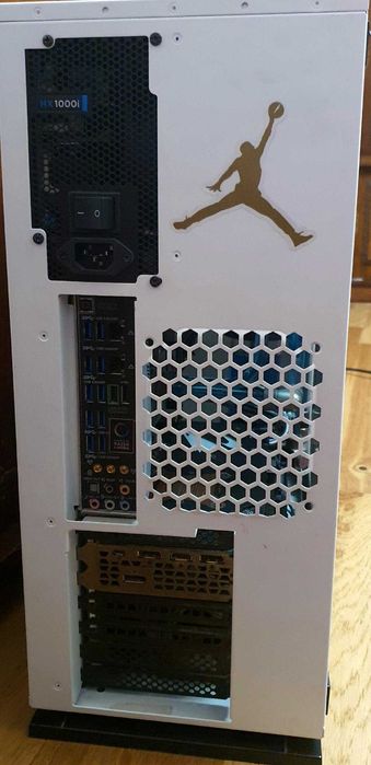 De vanzare sistem PC & Gaming