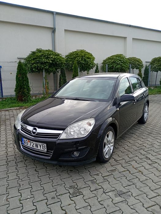 Vând Opel Astra h
