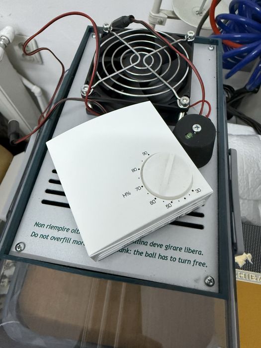 Umidificator electric Brebbia pentru humidor trabucuri