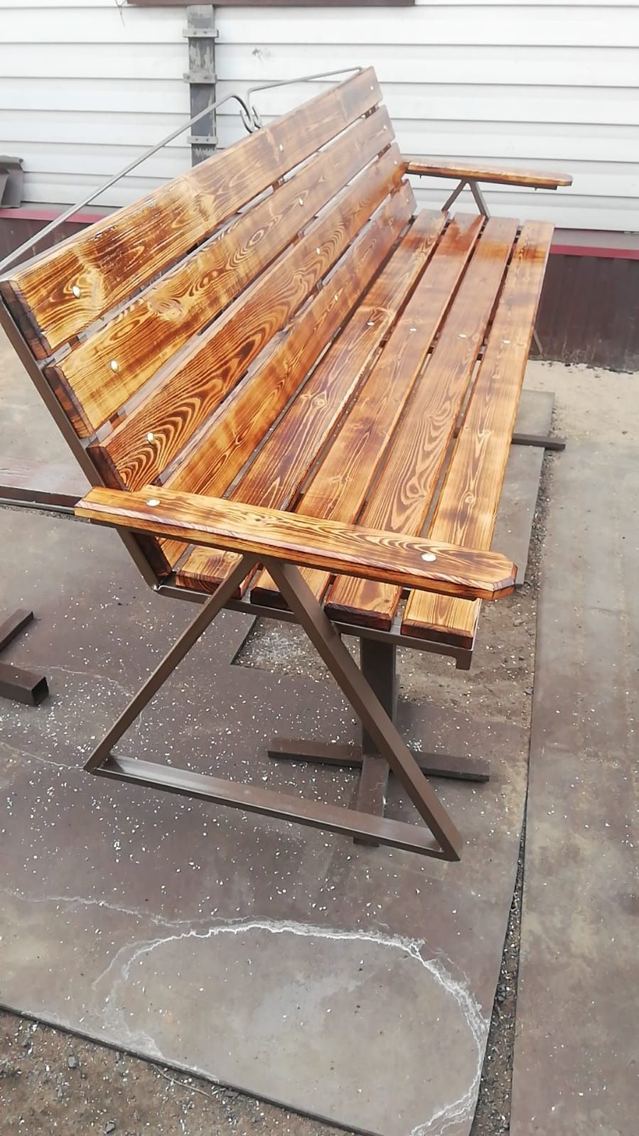 Продам садовую скамейку