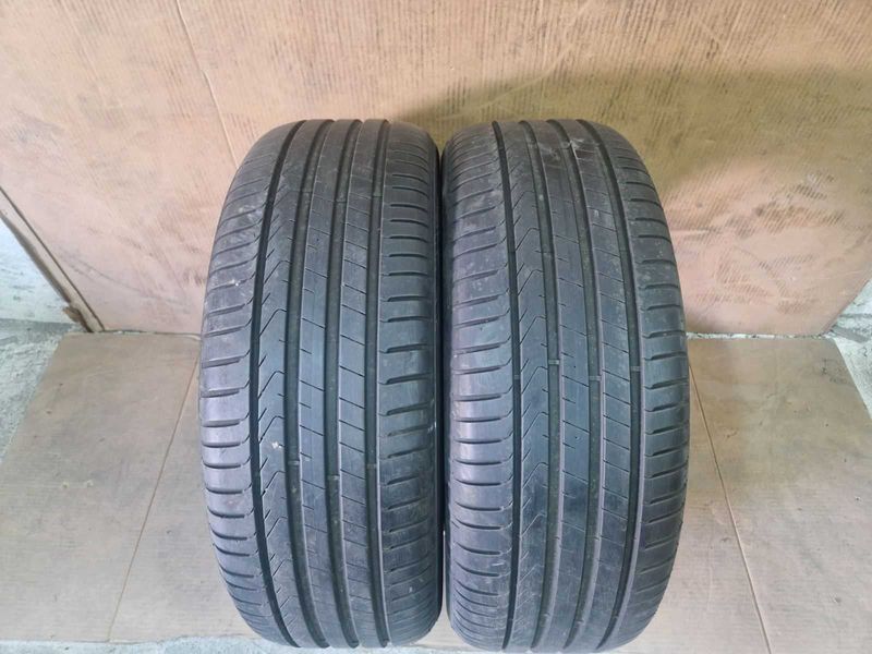 2 Pirelli R19 245/50
летни гуми Runflat 
DOT0622