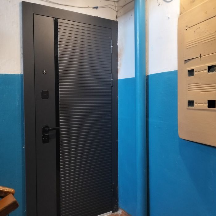 УСТАНОВКА железных дверей