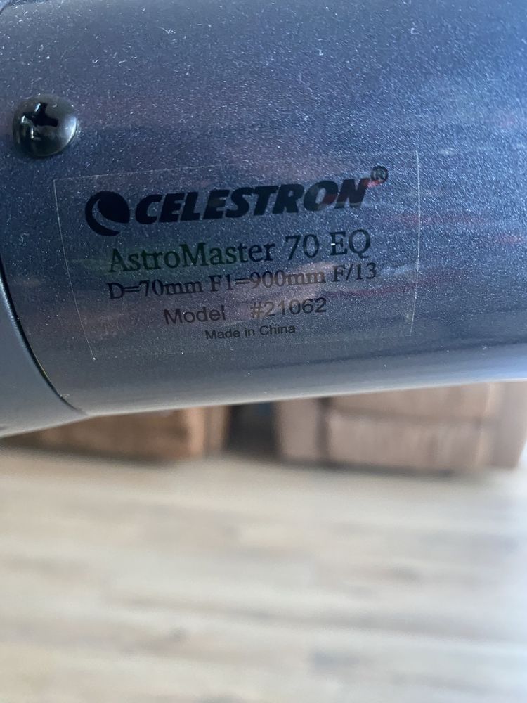 Telescop CELESTRON Astro Master 70 EQ