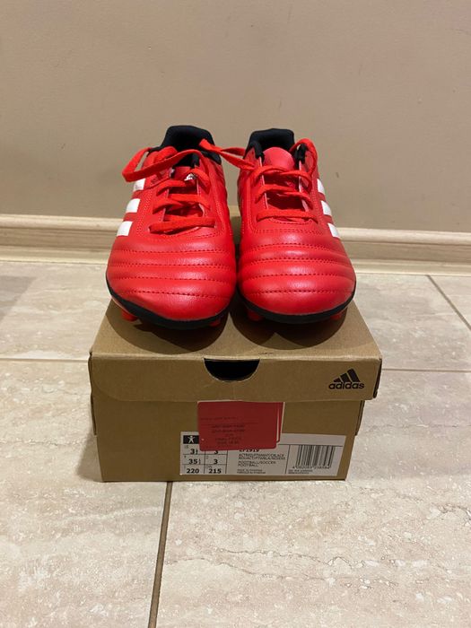 Бутонки, нови не обувани