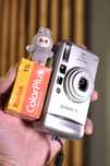 Продам камеру мыльницу CANON плёночный фотоаппарат + пленка