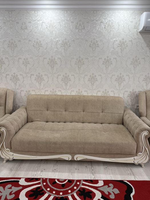 Диван с креслами