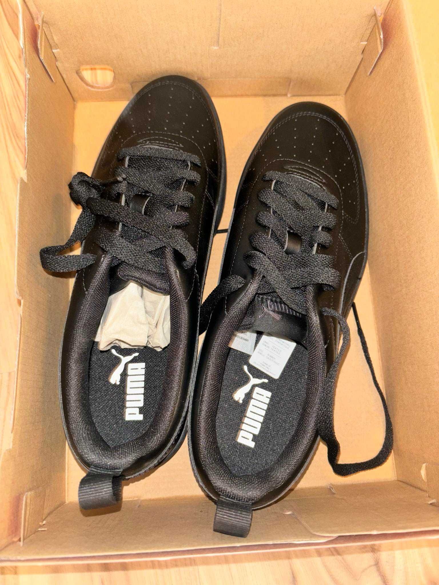 Продавам обувки Puma Rickie
