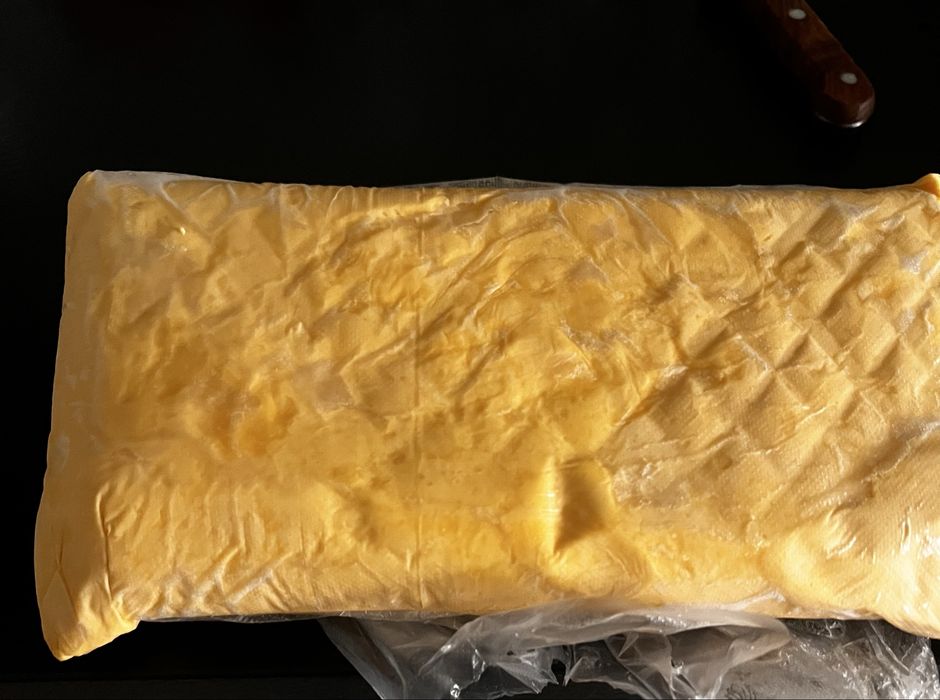 Сары май 1 кг 6500