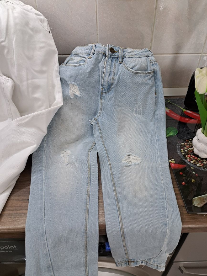 Blugi Reserved mas 140 și camasa Pepe Jeans