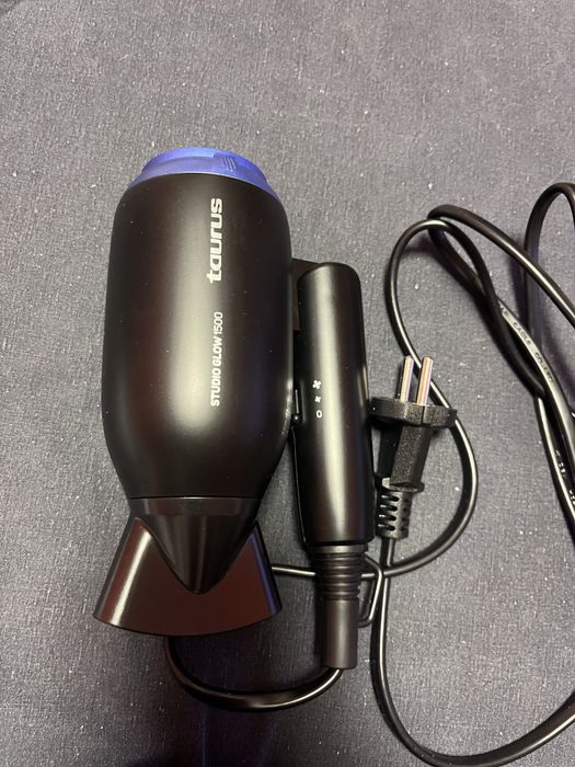 Сешоар Taurus Studio Glow